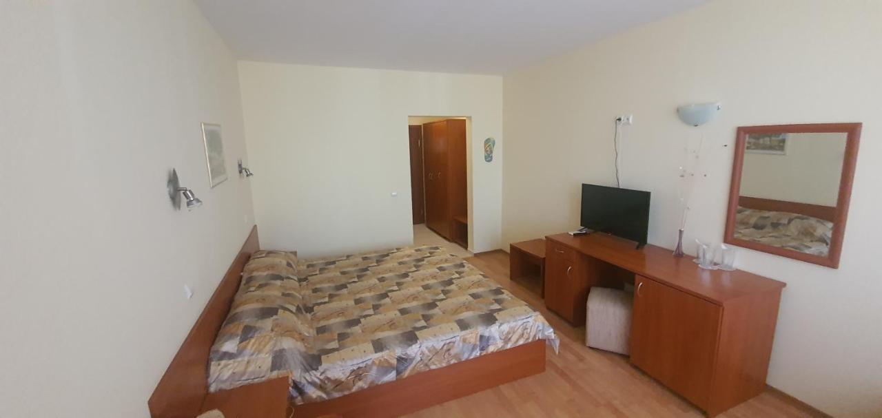 Diamond Hotel Primorsko Extérieur photo