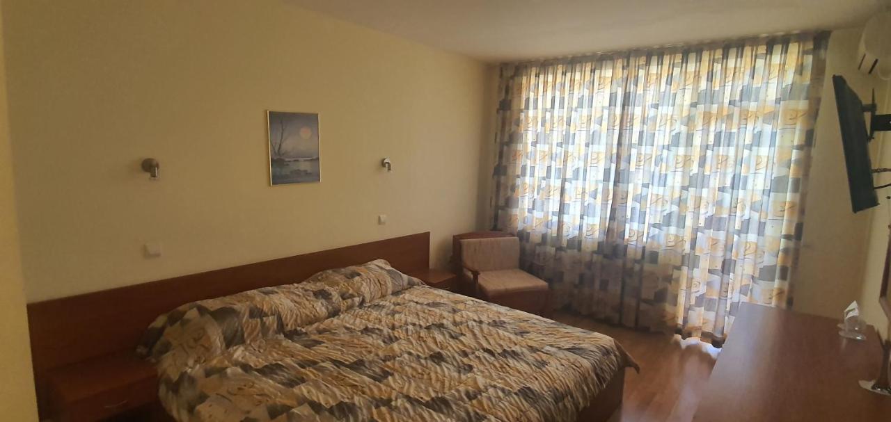 Diamond Hotel Primorsko Extérieur photo