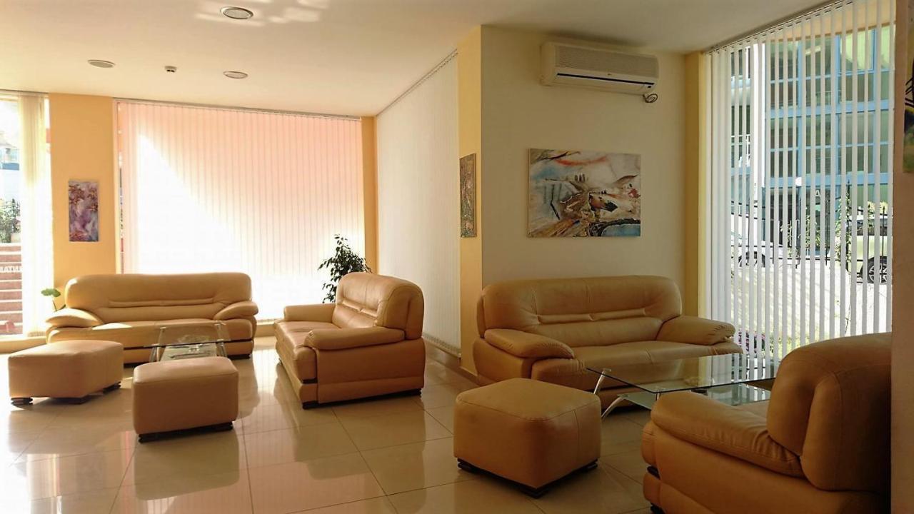 Diamond Hotel Primorsko Extérieur photo