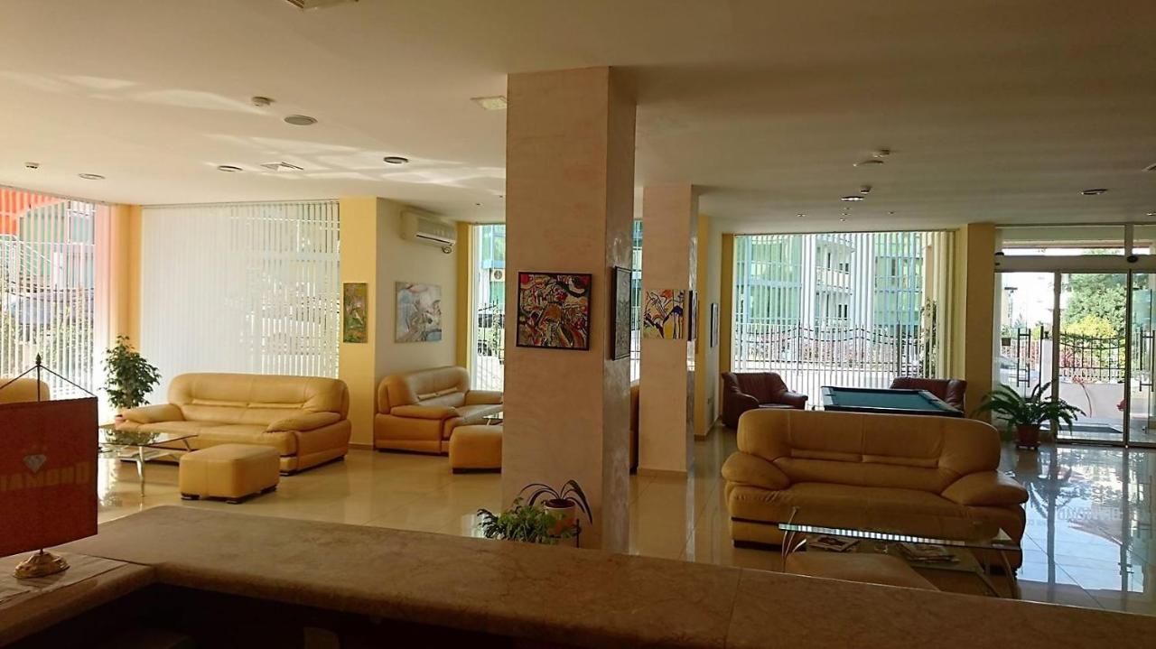 Diamond Hotel Primorsko Extérieur photo