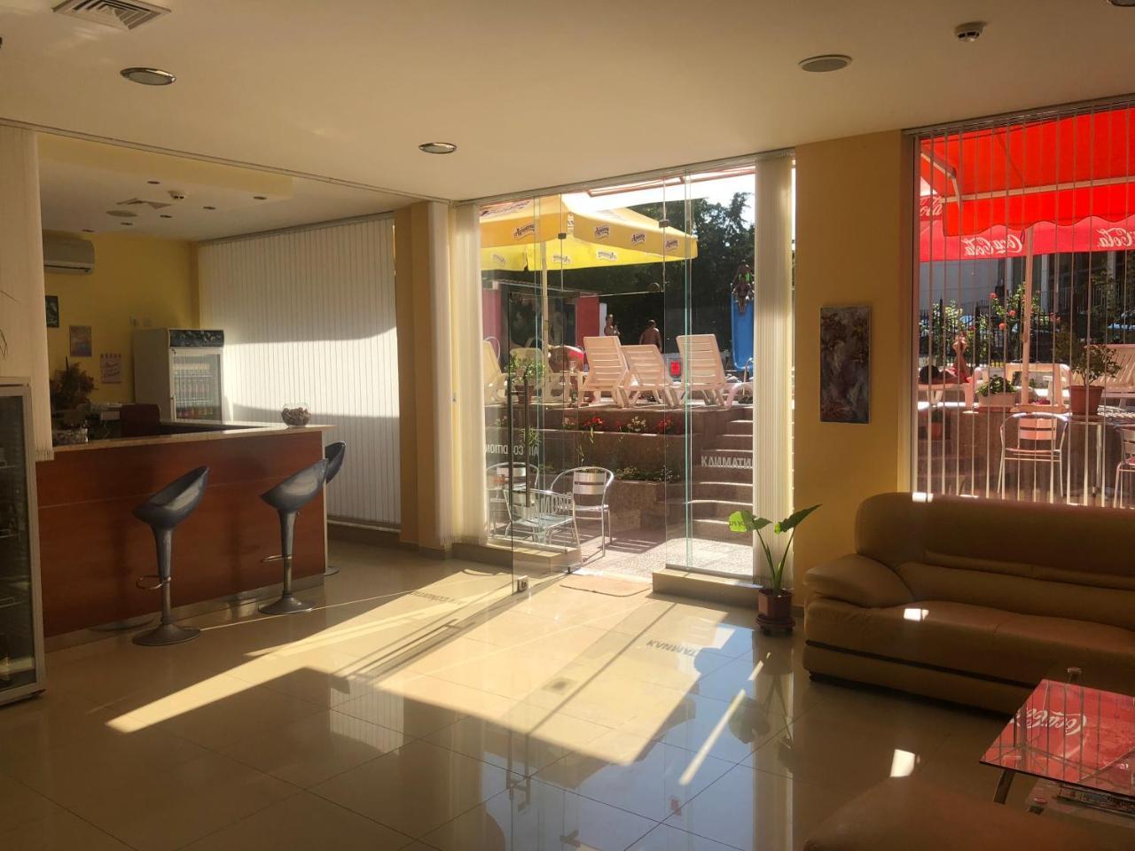 Diamond Hotel Primorsko Extérieur photo